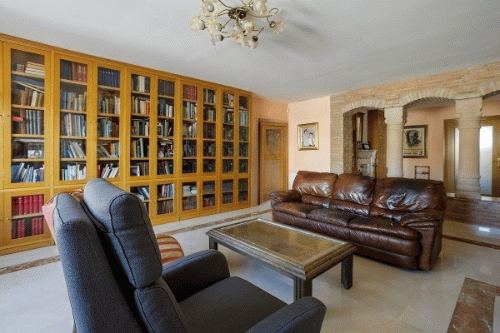 €550 000 · Вилла · 472 м² · Lloret de Mar — Noticasa