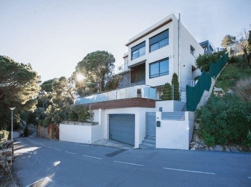 €1 900 000 · Вилла · 338 м² · Lloret de Mar — Noticasa
