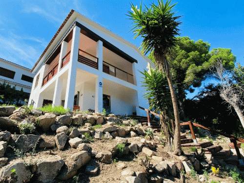 €890 000 · Вилла · 235 м² · Lloret de Mar — Noticasa