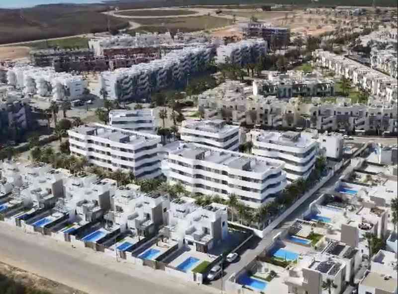€300 000 · Квартира · 90 м² · Альтеа — Noticasa — фото 2