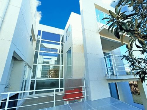€669 639 · Таунхаус · 320 м² · Godella — Noticasa