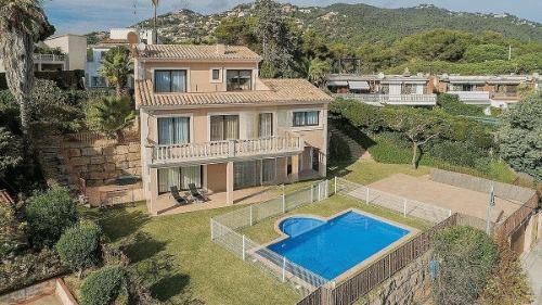 €2 800 000 · Вилла · 440 м² · Lloret de Mar — Noticasa