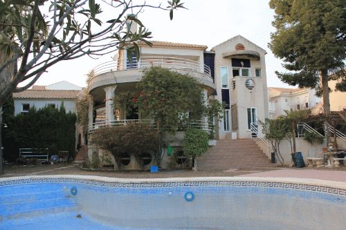 €680 000 · Вилла · 350 м² · La Nucia — Noticasa