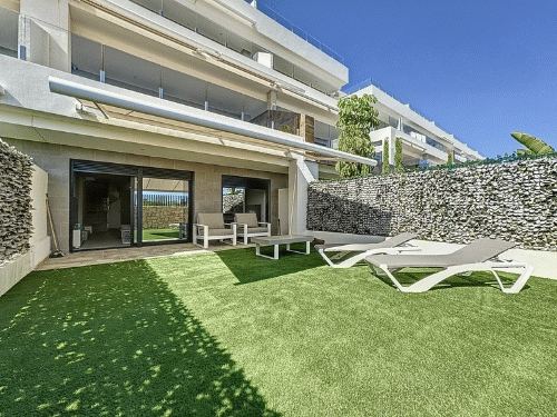 €419 500 · Таунхаус · 222 м² · Finestrat — Noticasa