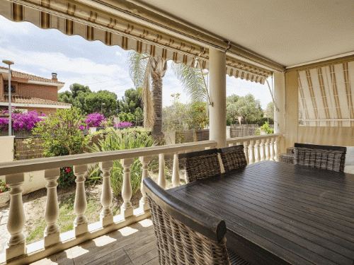 €650 000 · Вилла · 310 м² · Cambrils — Noticasa