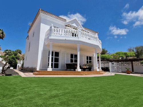 €1 365 000 · Вилла · 180 м² · Callao Salvaje — Noticasa