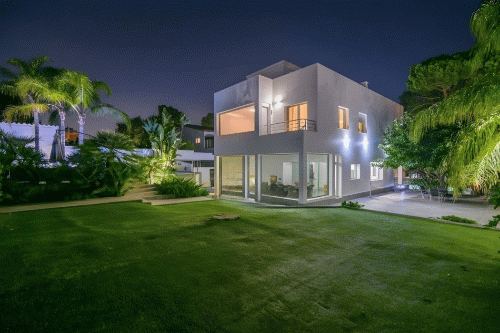 €1 595 000 · Вилла · 232 м² · Castelldefels — Noticasa