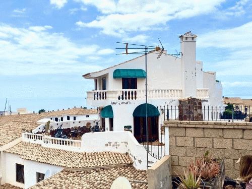 €490 000 · Таунхаус · 131 м² · Chayofa — Noticasa