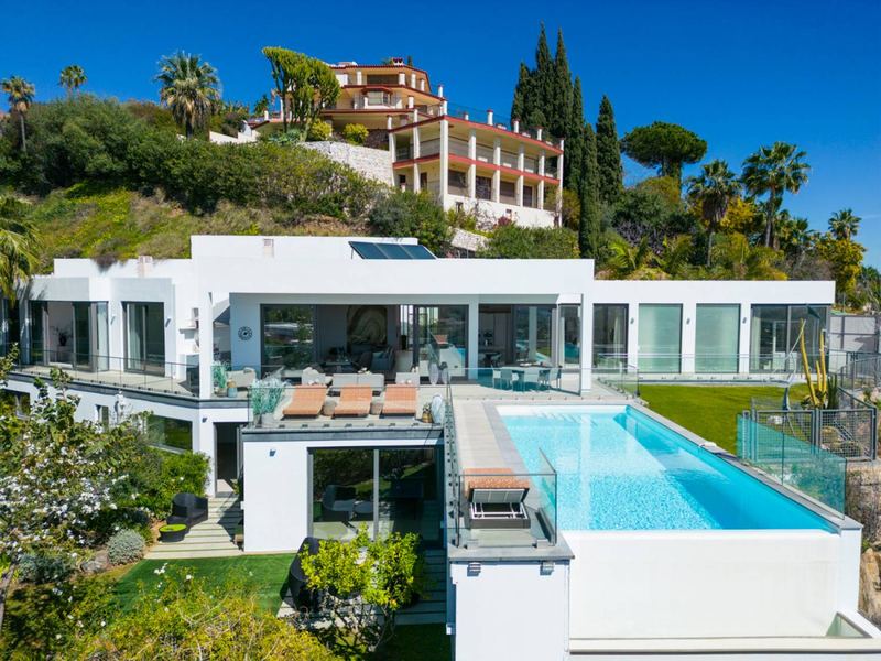 €5 850 000 · Вилла · 740 м² · Бенаависа — Noticasa