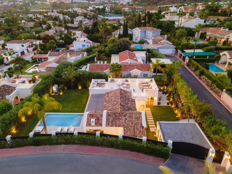 €2 495 000 · Вилла · 221 м² · Марбелья — Noticasa — фото 4