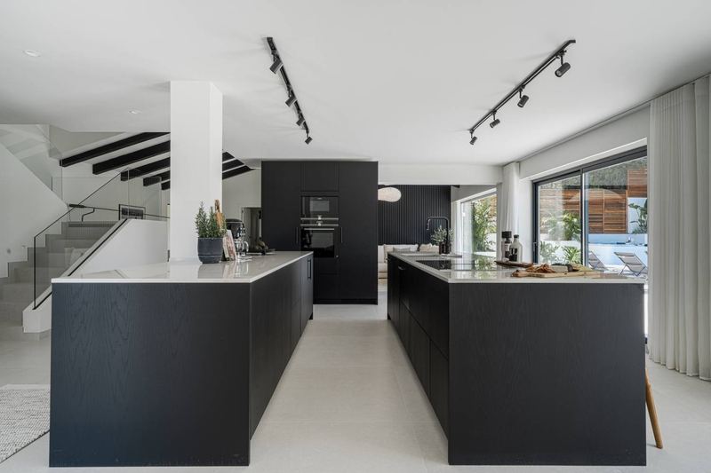 €2 795 000 · Вилла · 262 м² · Марбелья — Noticasa