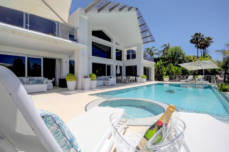 €3 950 000 · Вилла · 521 м² · Марбелья — Noticasa