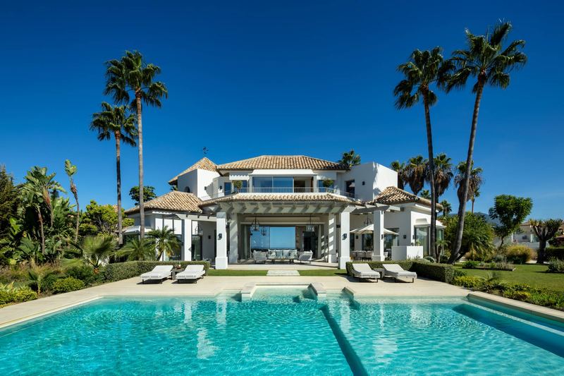 €10 800 000 · Вилла · 615 м² · Бенаависа — Noticasa