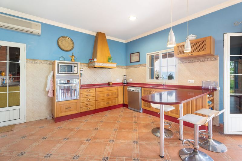 €775 000 · Вилла · Llutxent — Noticasa — фото 8